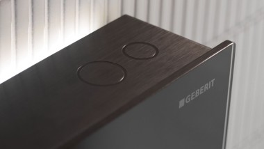 Geberit Monolith Plus sanitarinio modulio vandens nuleidimo mygtukai (© Geberit)