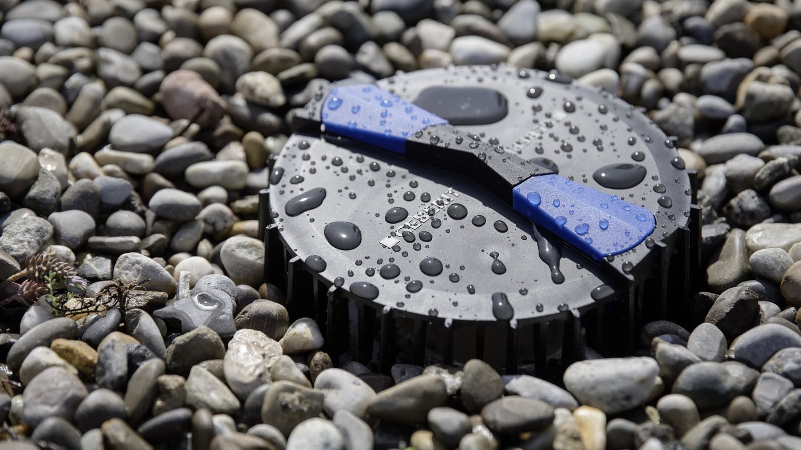 Geberit Pluvia - stogo lietaus nuotekų surinkimo ir nukreipimo sistema Geberit Pluvia - stogo lietaus nuotekų surinkimo ir nukreipimo sistema