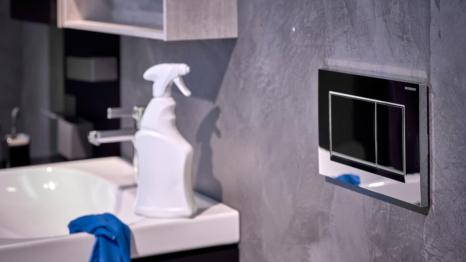 Valikliai ir šluostės švarioje vonioje Valikliai ir šluostės švarioje vonioje